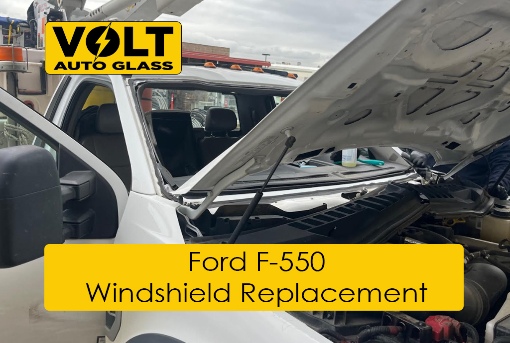 Ford F-550 Windshield Replacement