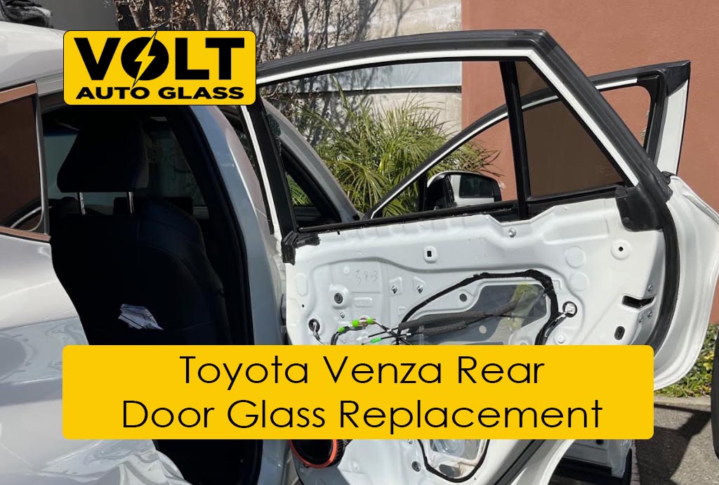 Toyota VENZA Rear Door Glass Replacement - Before